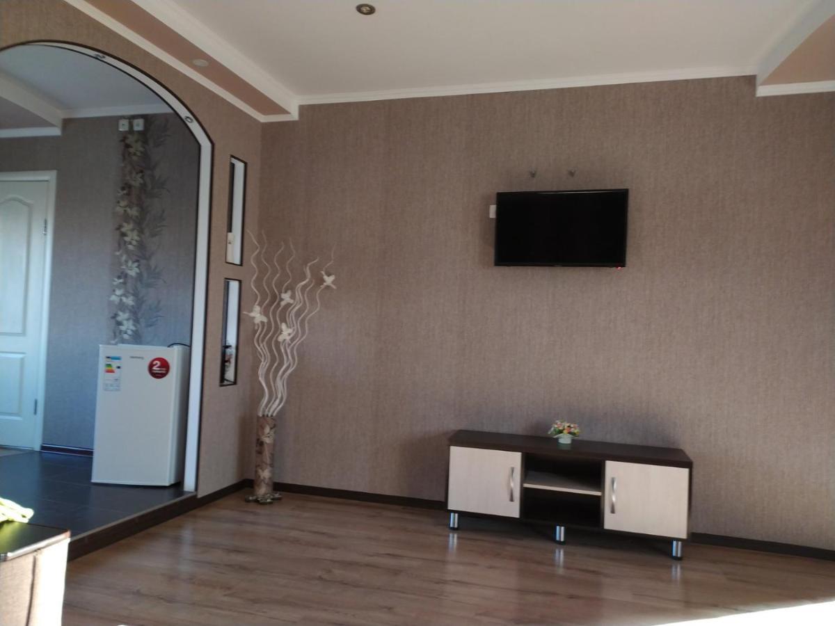 Mini-Hotel & Spa Melitopol Kültér fotó